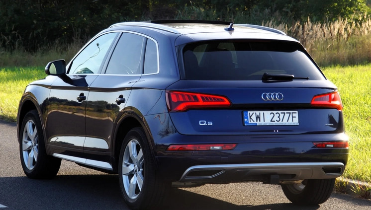 Audi Q5 cena 129900 przebieg: 47000, rok produkcji 2019 z Katowice małe 254